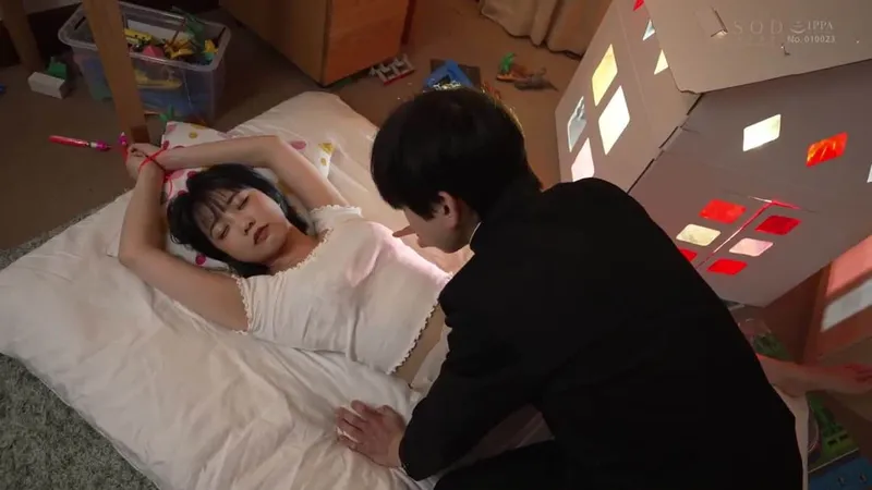 Trả thù anh trai thường xuyên bắt nạt bằng cách quan hệ gấu anh ấy