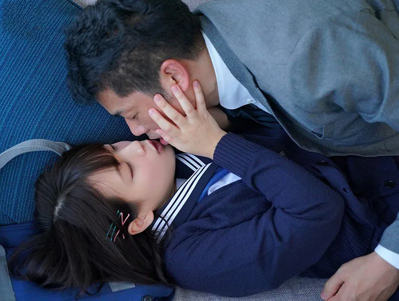 Thầy giáo trốn người vợ địt nhau với cô học trò dễ thương